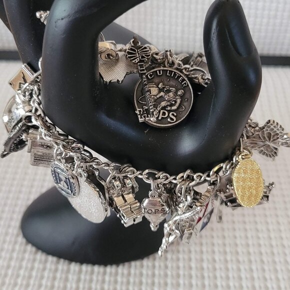 Silver Tone Chunky Cha Cha Statement Enamel Dangle Charm Bracelet - Picture 3 of 14